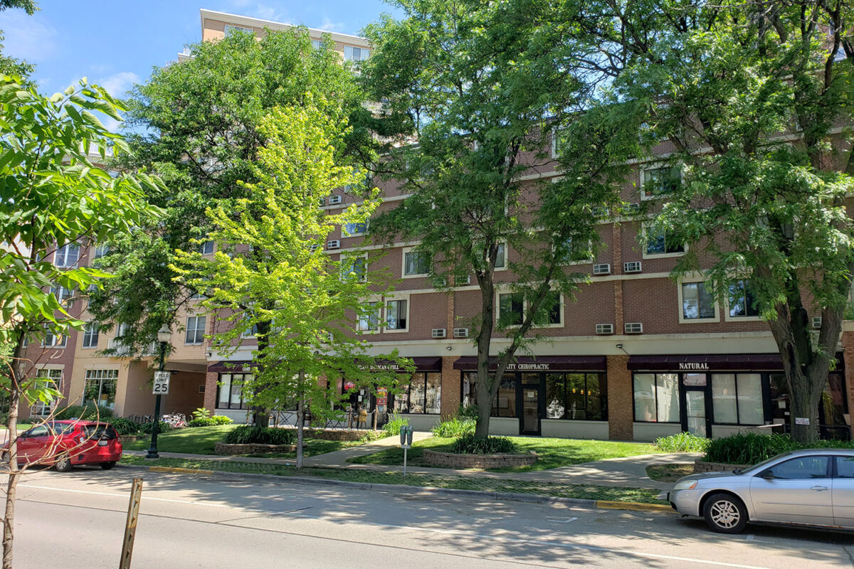 Fisher Apartments | Metropolitan Place Apartment