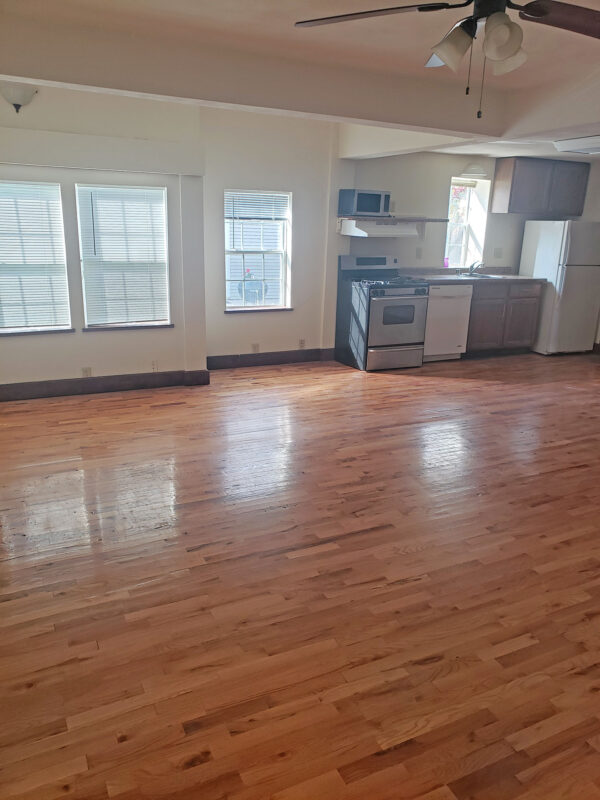 Fisher Apartments | Metropolitan Place Apartment