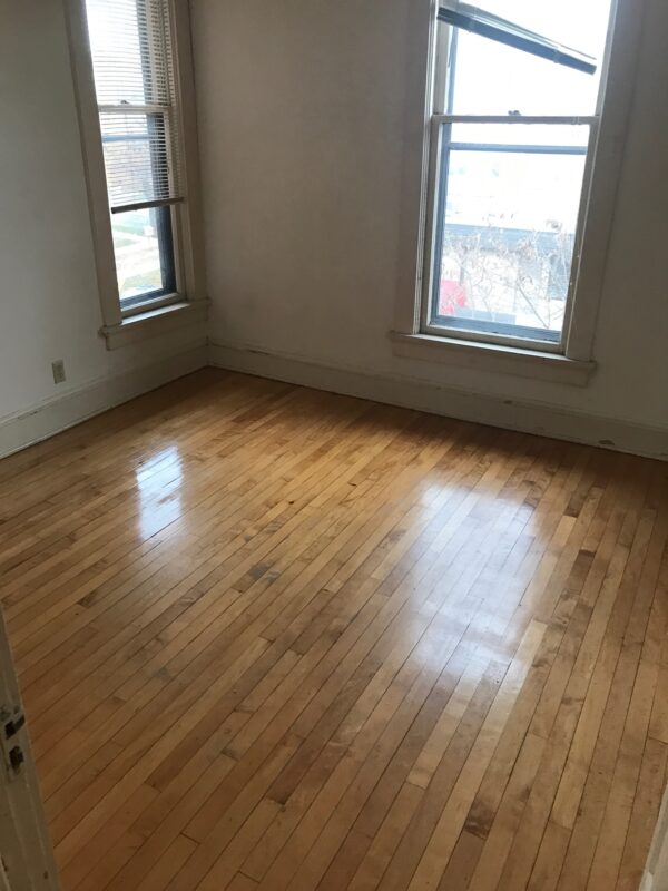 Fisher Apartments | Metropolitan Place Apartment