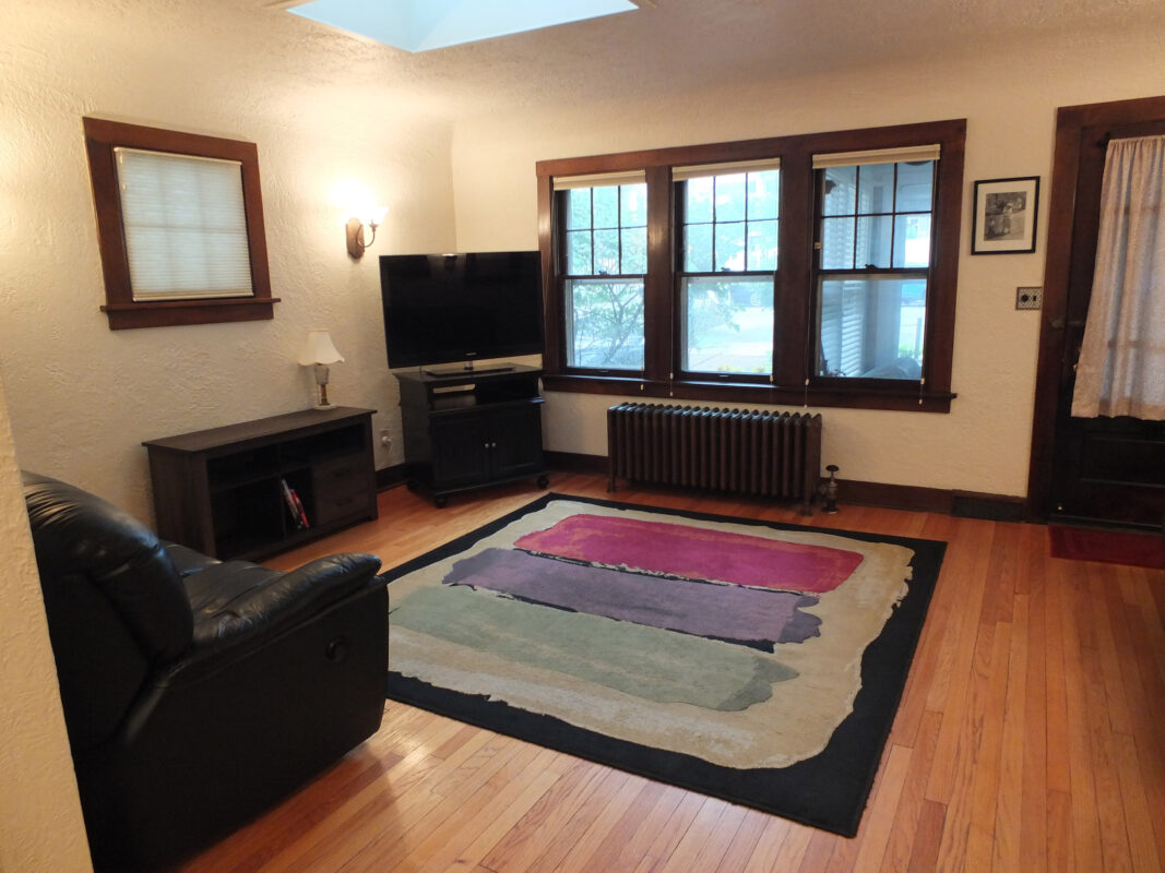 Fisher Apartments | Metropolitan Place Apartment