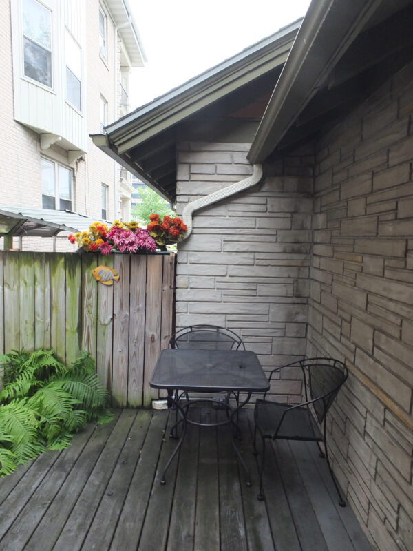 Fisher Apartments | Metropolitan Place Apartment