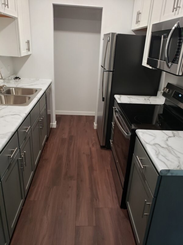 Fisher Apartments | Metropolitan Place Apartment